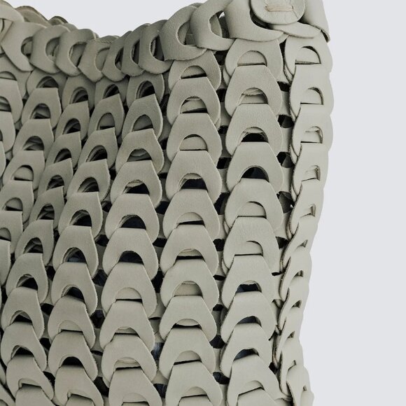 Dragon Diffusion, Leather Link Tote Bag, Pearl - Picture 2 of 9